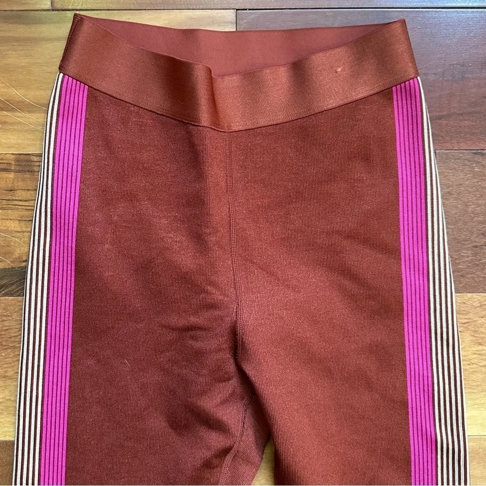 Fabletics Ultra High Waisted Seamless Stripe Leggings - Picture 5 of 10